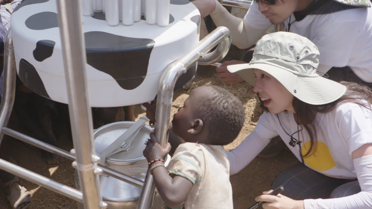 [YOLK] Solar Cow Project helps to stop child labor in Africa_1mins/Eng