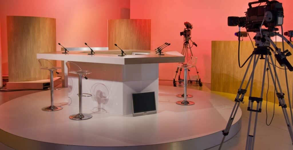 Réalisation d’une étude prospective sur l’évolution du secteur télévisuel français et recommandations de positionnement stratégique